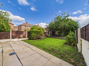 Photo 16- click for photo gallery